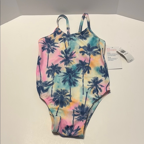 Old Navy Tropical Print Swimsuit - Picture 1 of 4